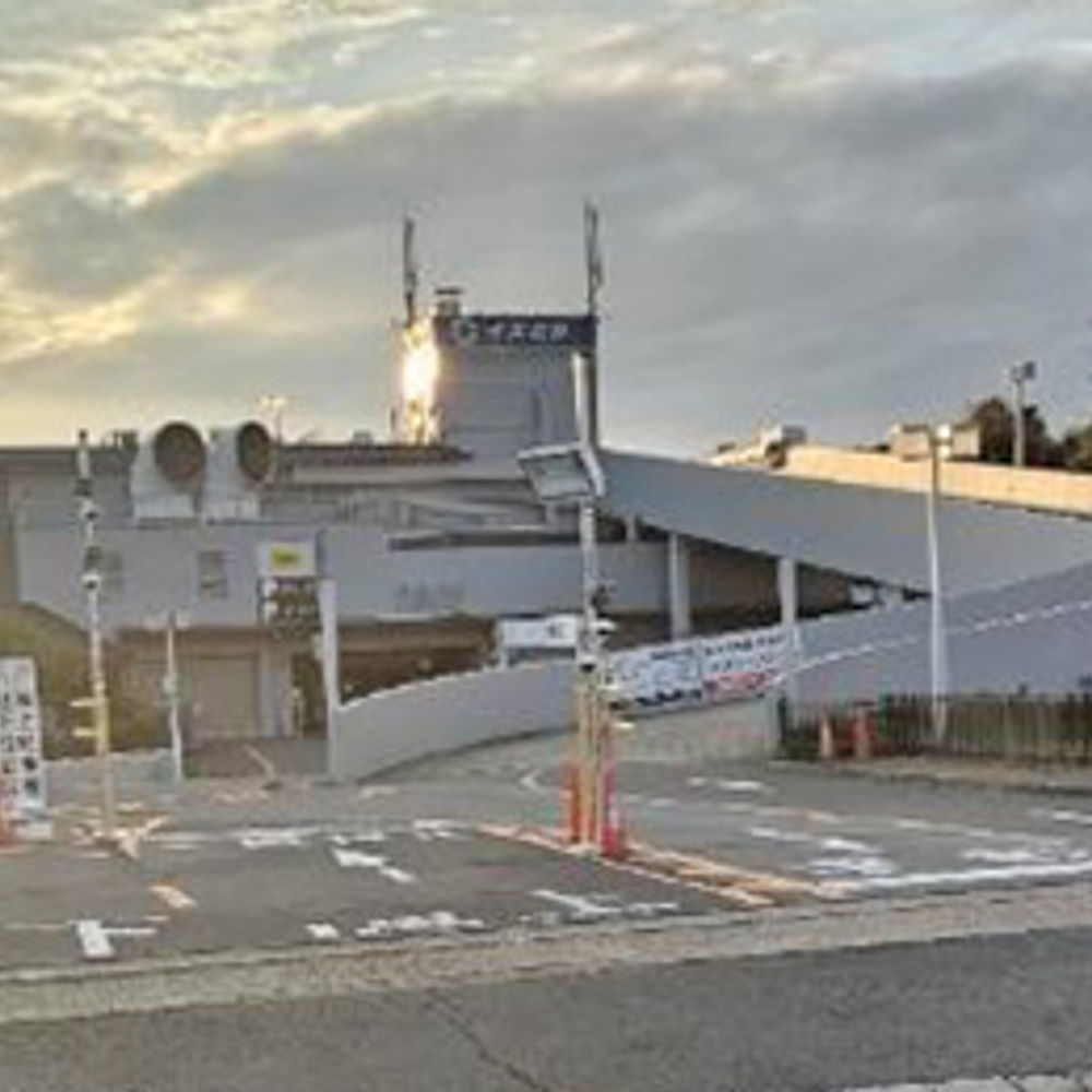 タイムズ イズミヤ学園前店（屋上）:0