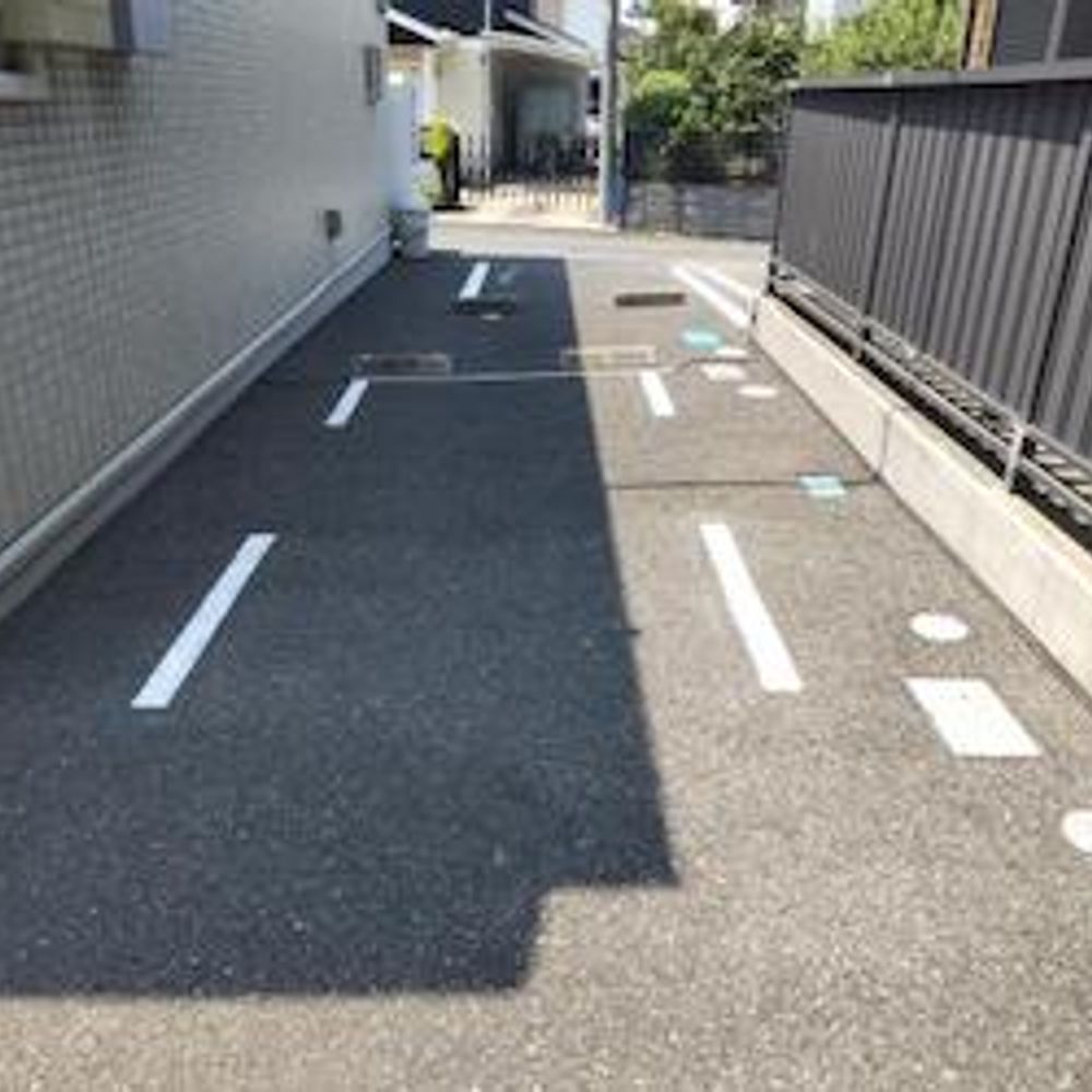 昭島市田中町2丁目 ソシアNII駐車場:2