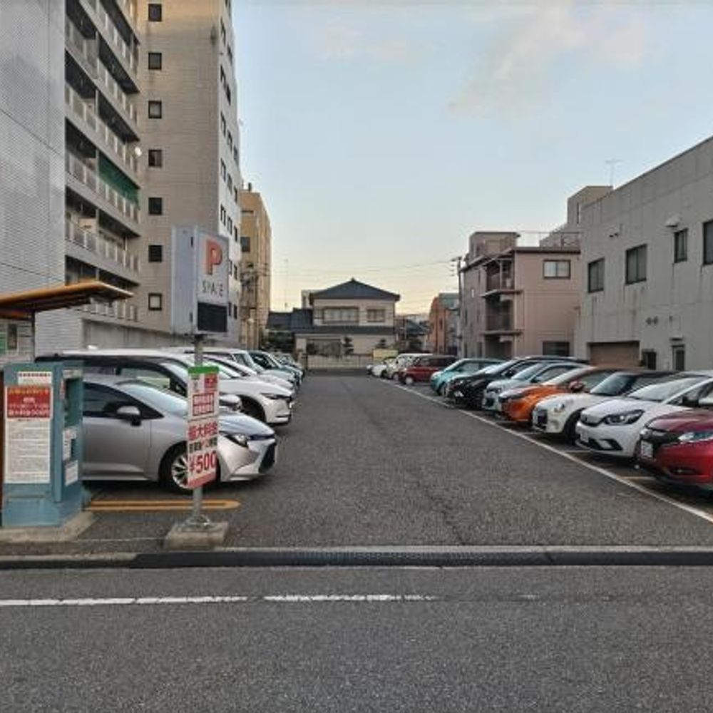 パーキングスペース上大川前通8番町駐車場:2
