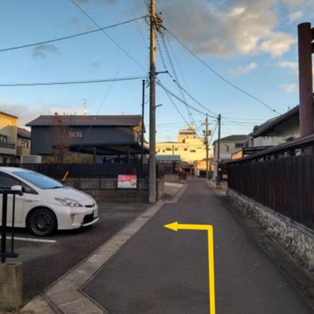メゾンドリブロン（旧ホーリー秋津）月極駐車場:4