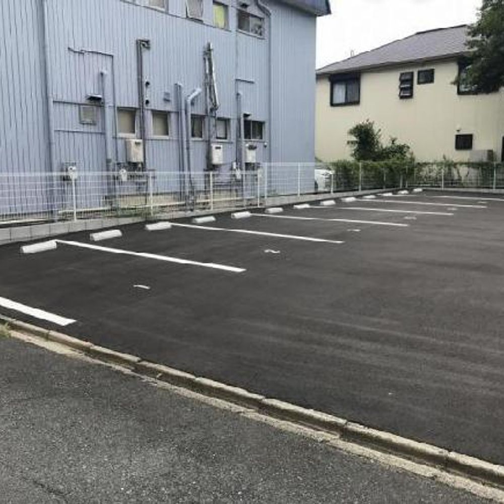 FK中村町楠30駐車場:4