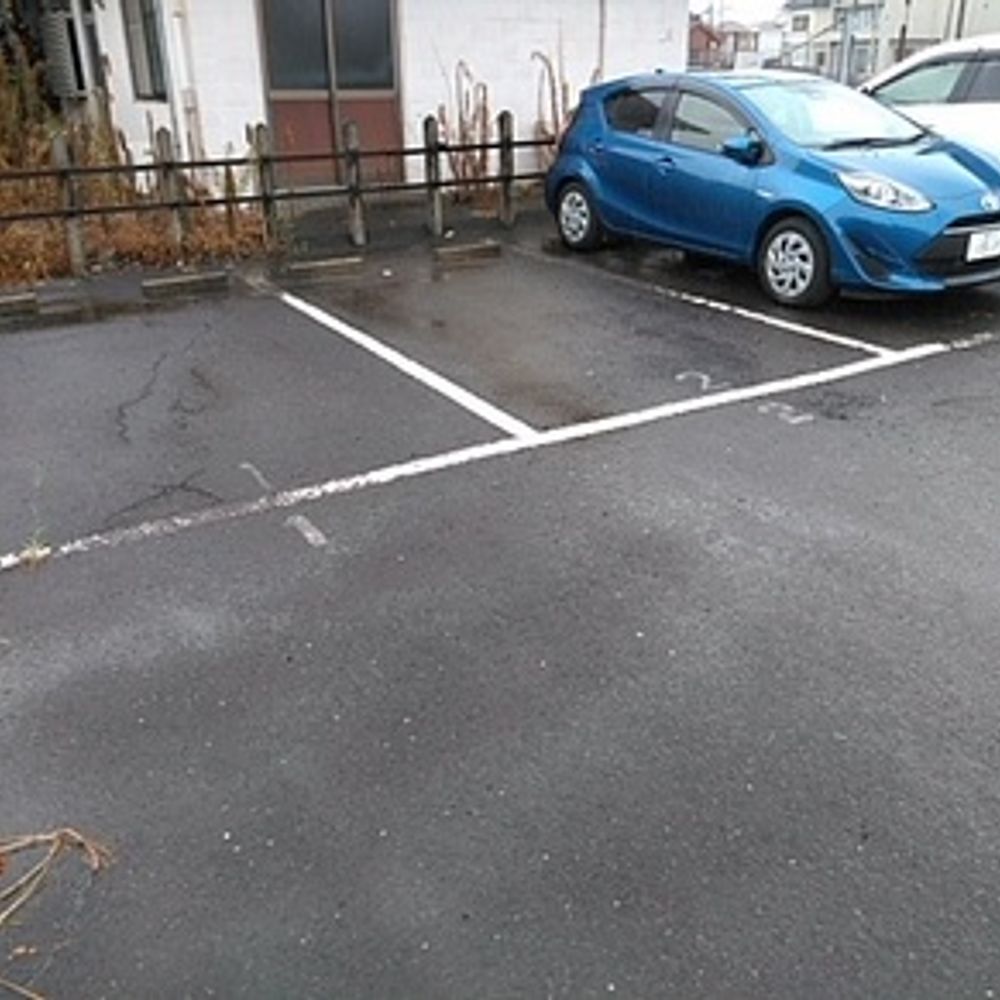 木曽川駅北月極駐車場:3