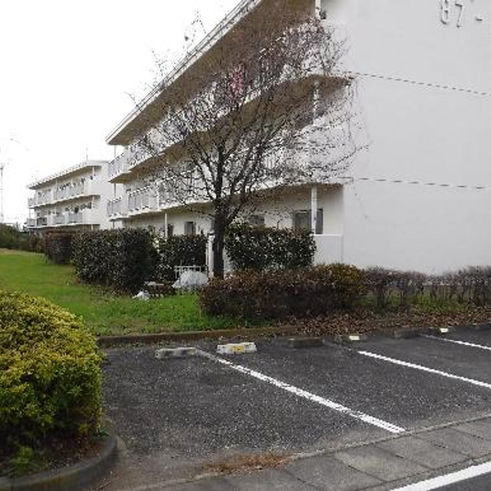 中野県営住宅駐車場:2