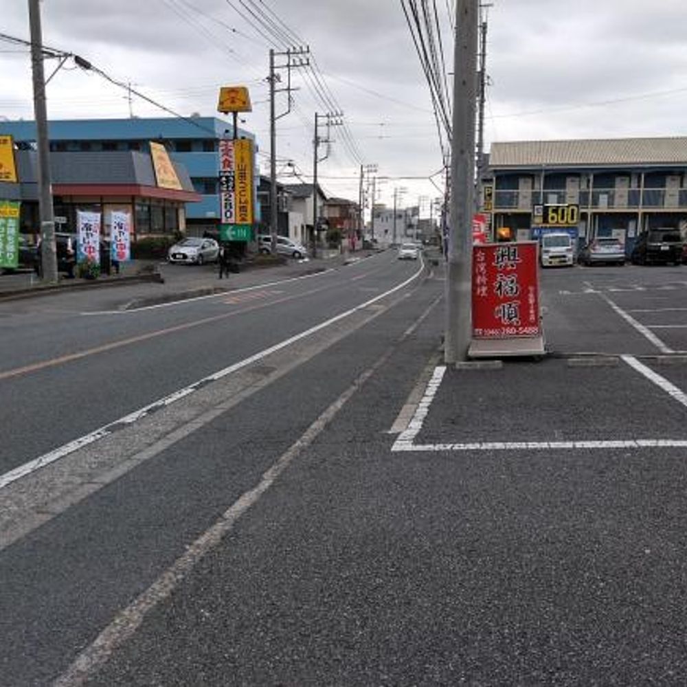 ガルソニエール駐車場:1