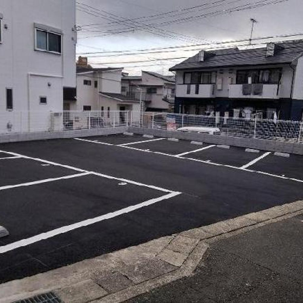 FK鳴海町石堀山駐車場:2