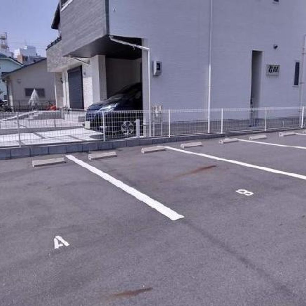 FK花表町1409-1駐車場:3
