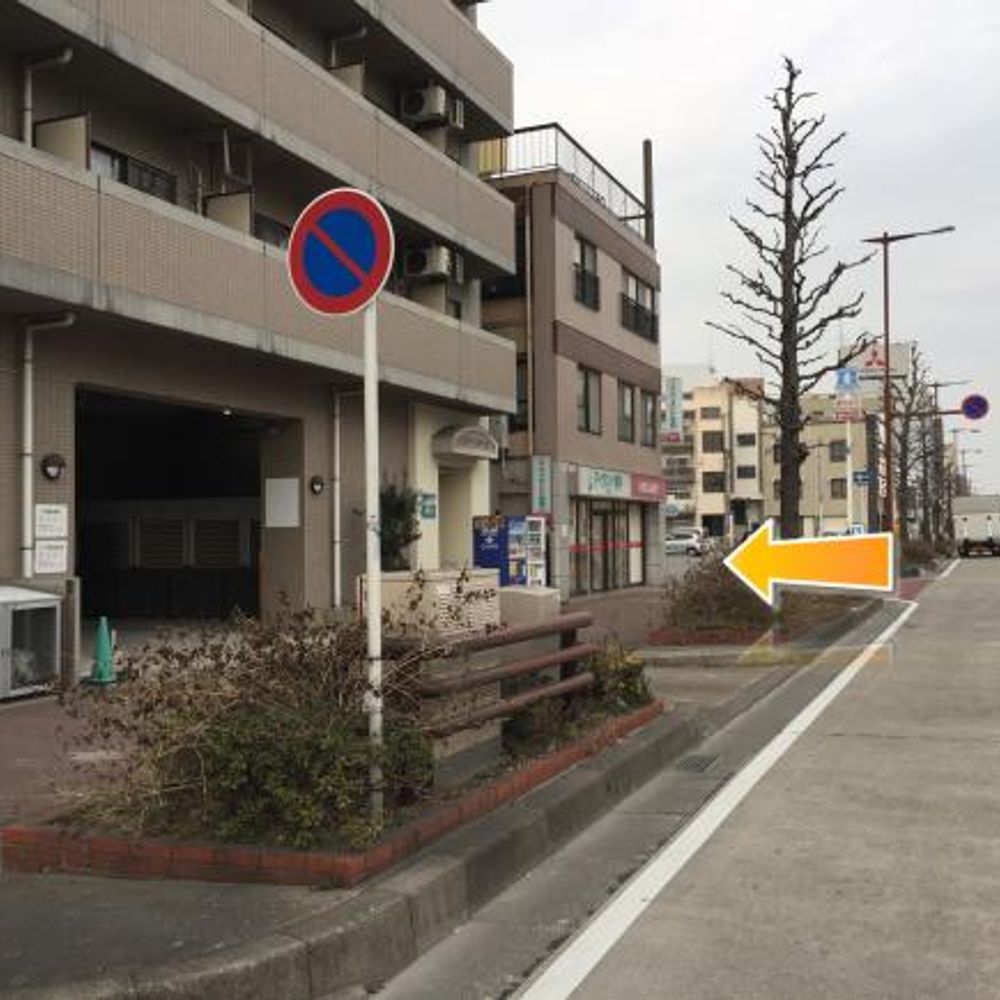 東区泉ガレージ:4
