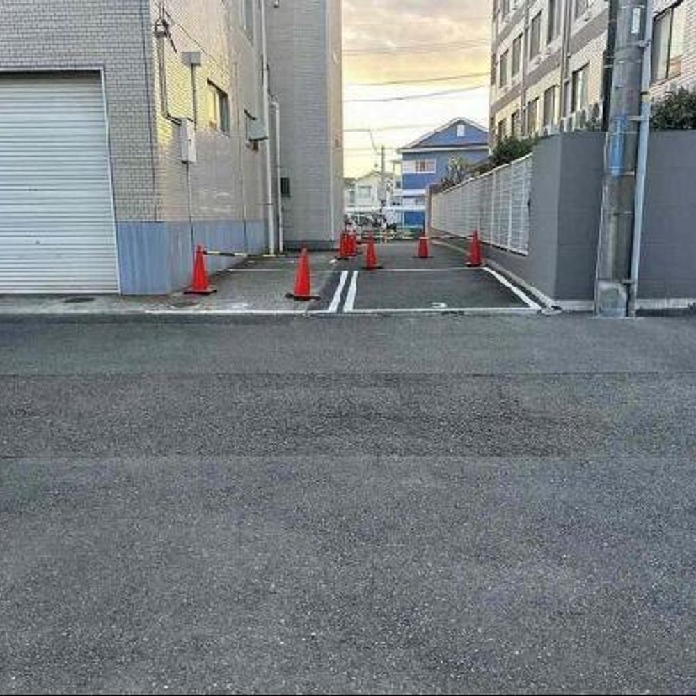 FK北見方152駐車場:2