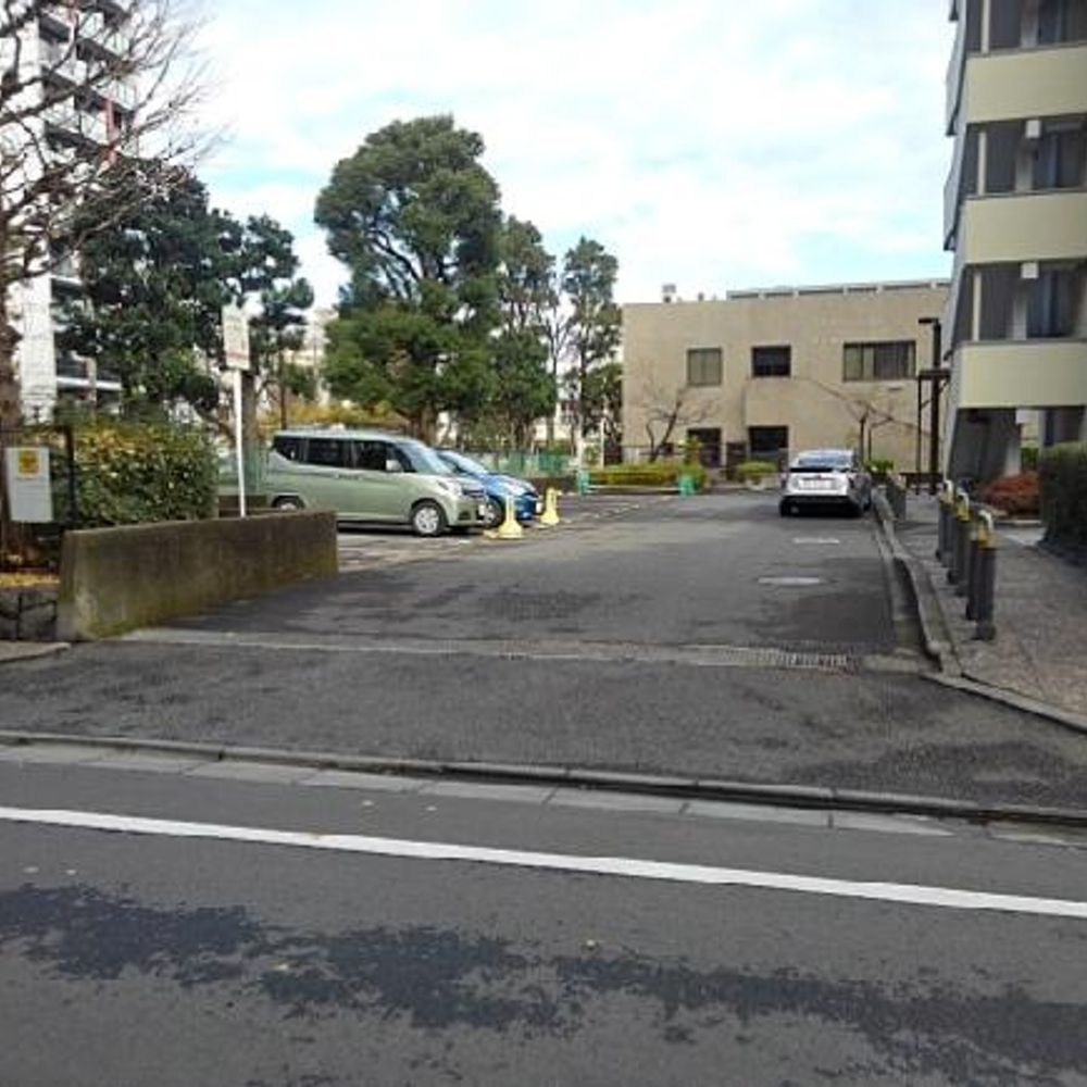 川崎日進駐車場:2