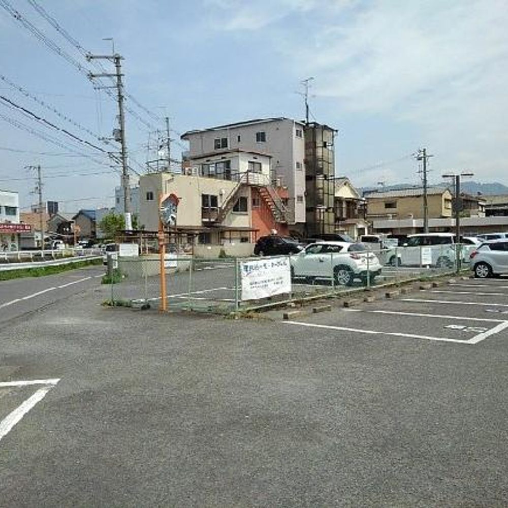 サンプラザ南京終駐車場:2