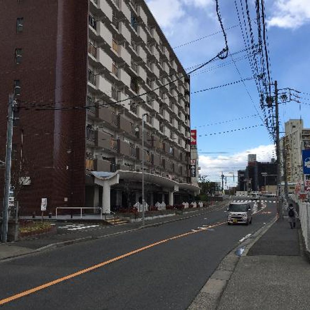 UR都市機構　花表団地駐車場:0