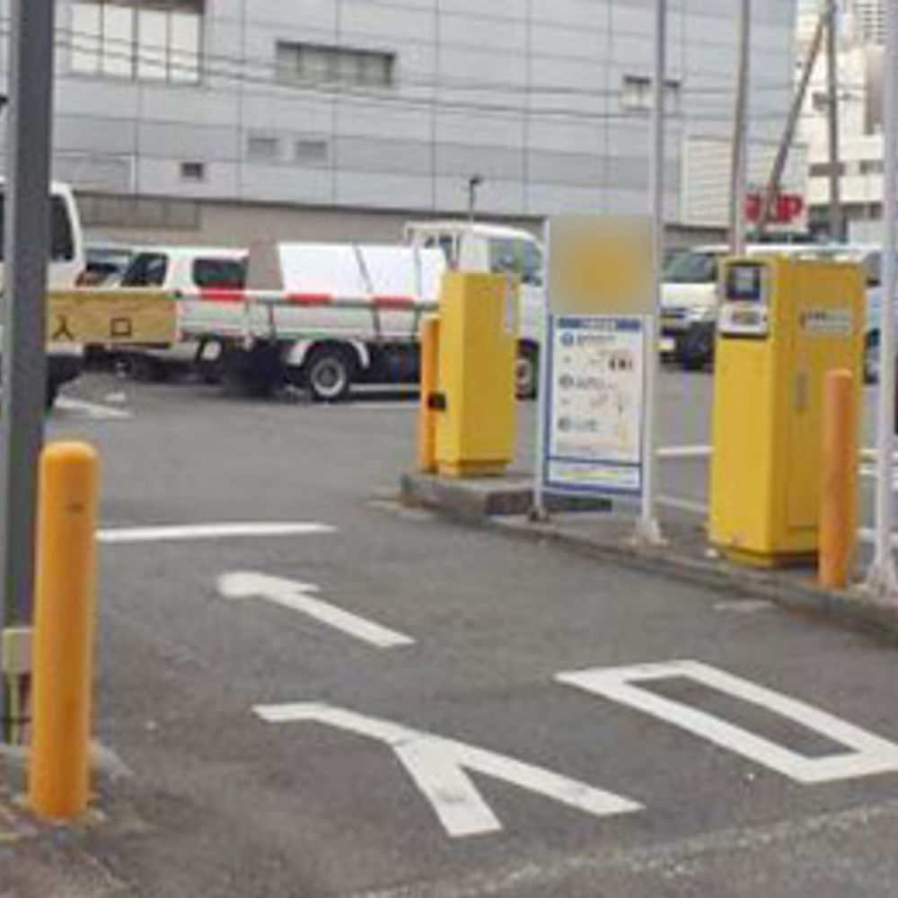 タイムズ 関内駅前:0