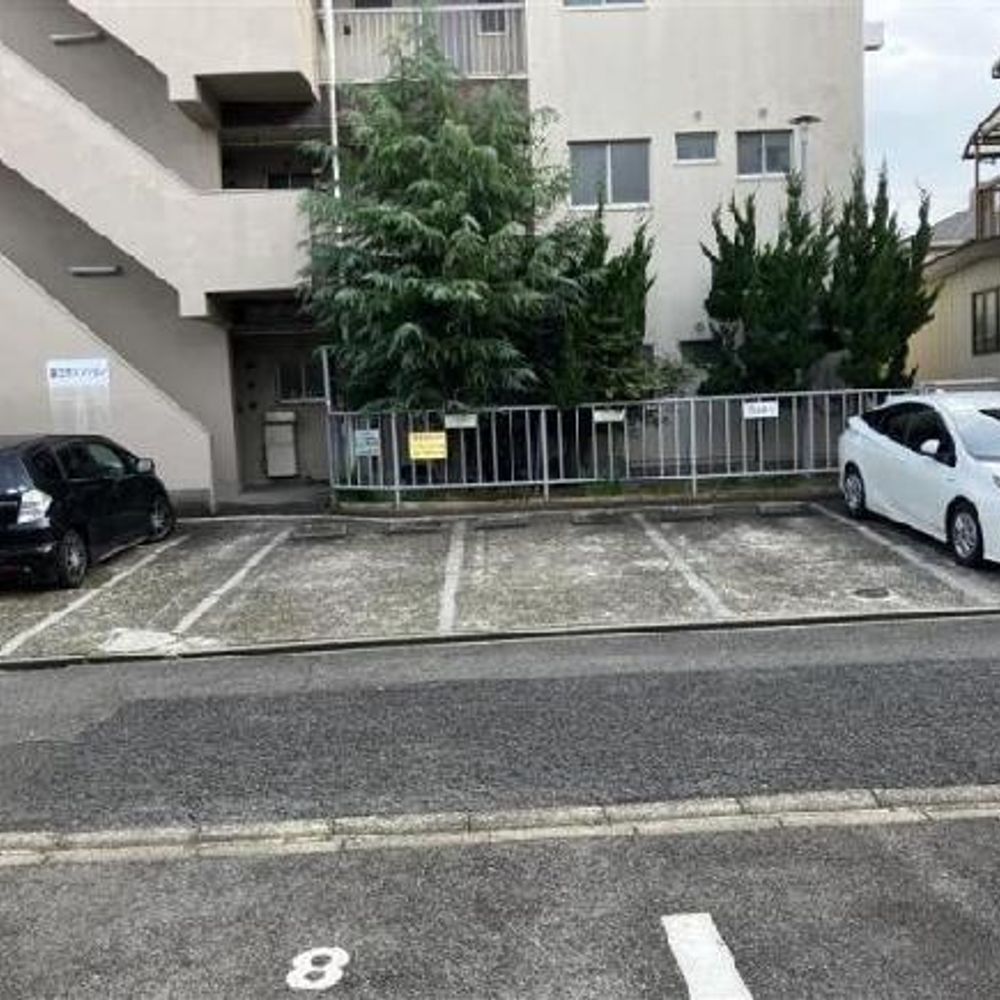 富士見マンション駐車場:2