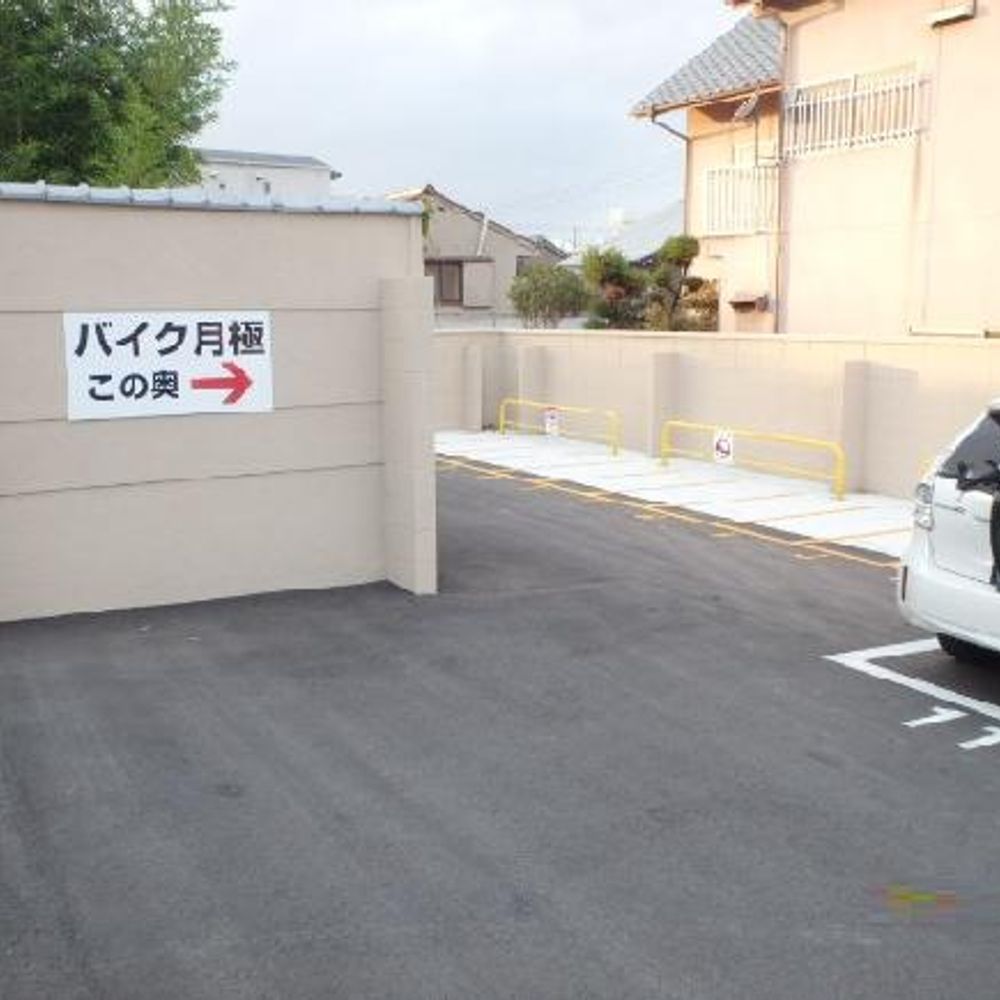 ならまち勝南院町駐車場:4