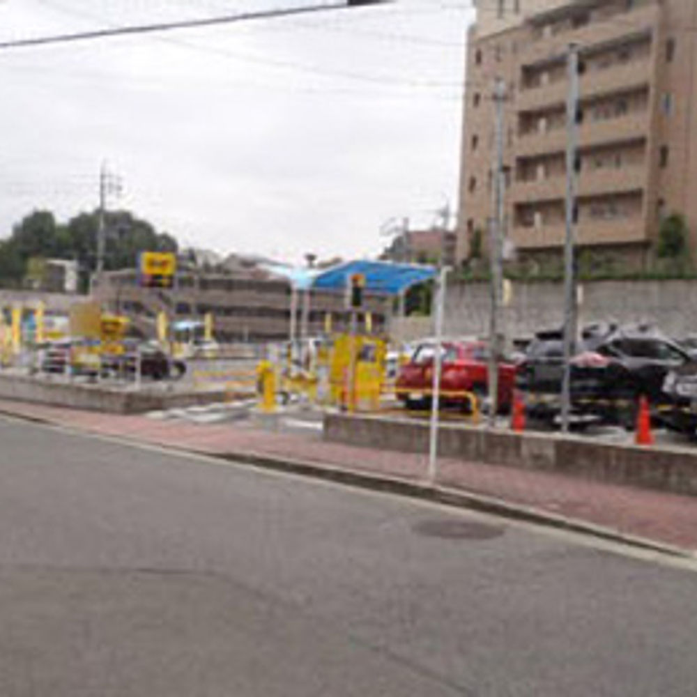 タイムズ 名城大学前:0