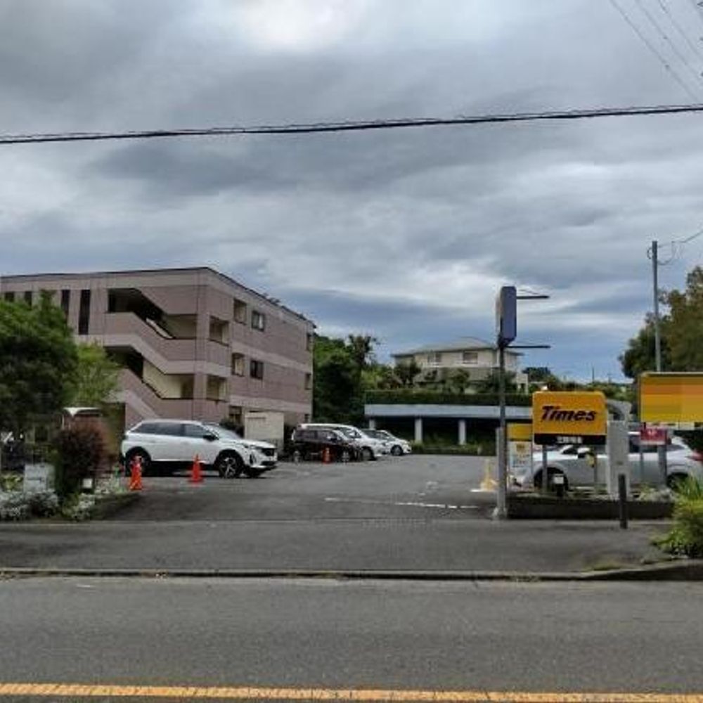 王禅寺東３丁目駐車場:2