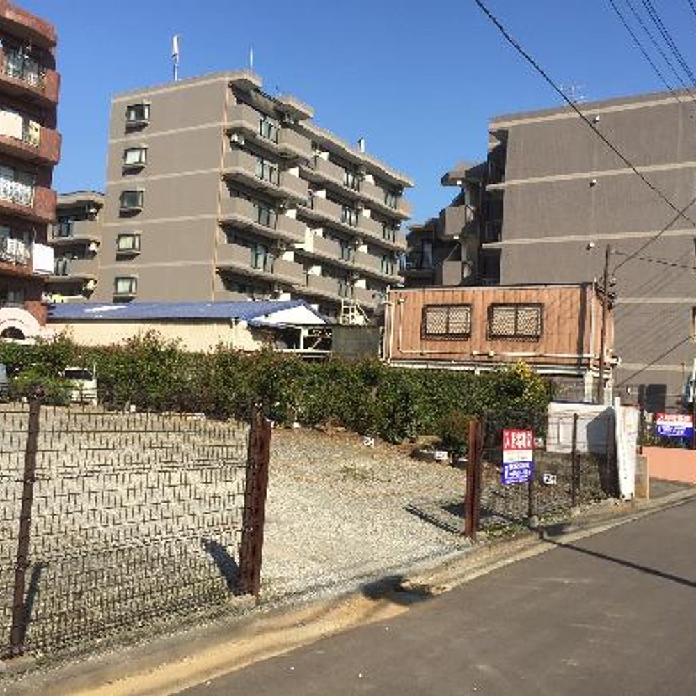 北新横浜駅東駐車場:2