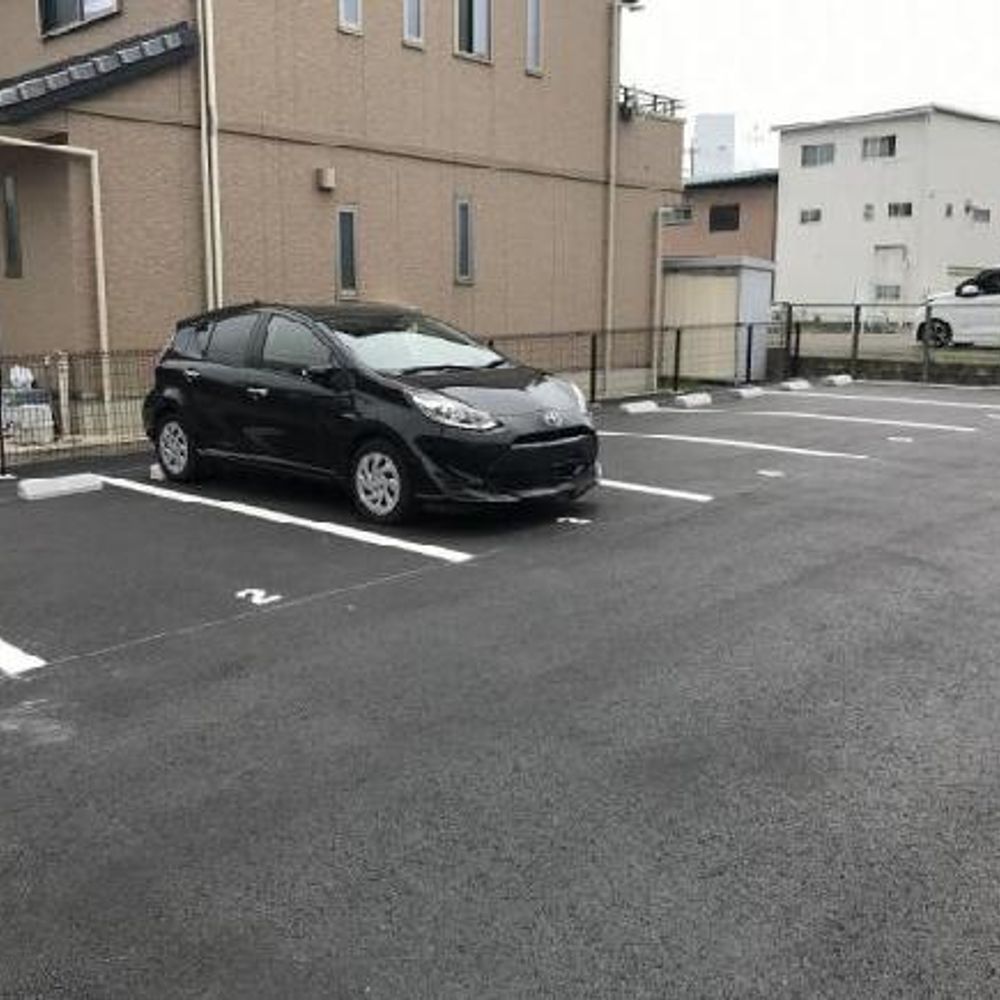 FK長喜町3丁目駐車場:0