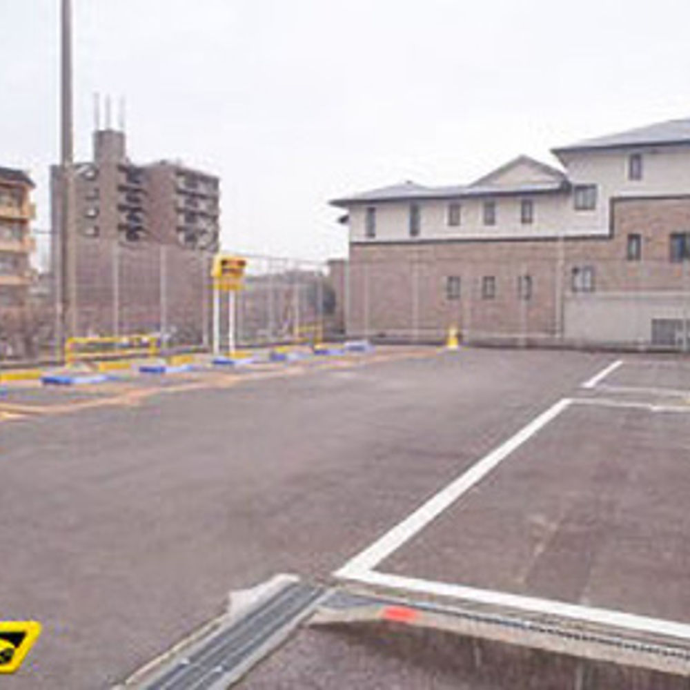 タイムズ 植田東1丁目:0