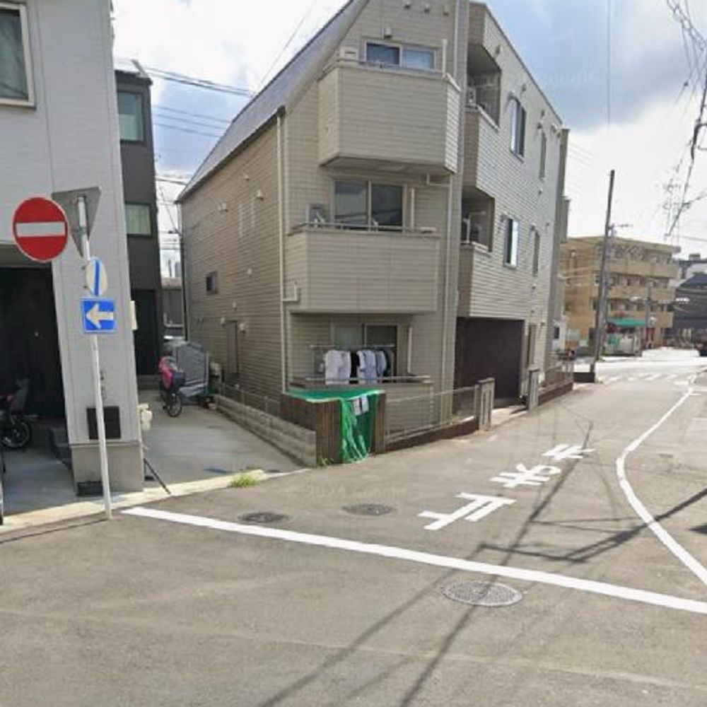 鳥山町1096-10駐車場:2