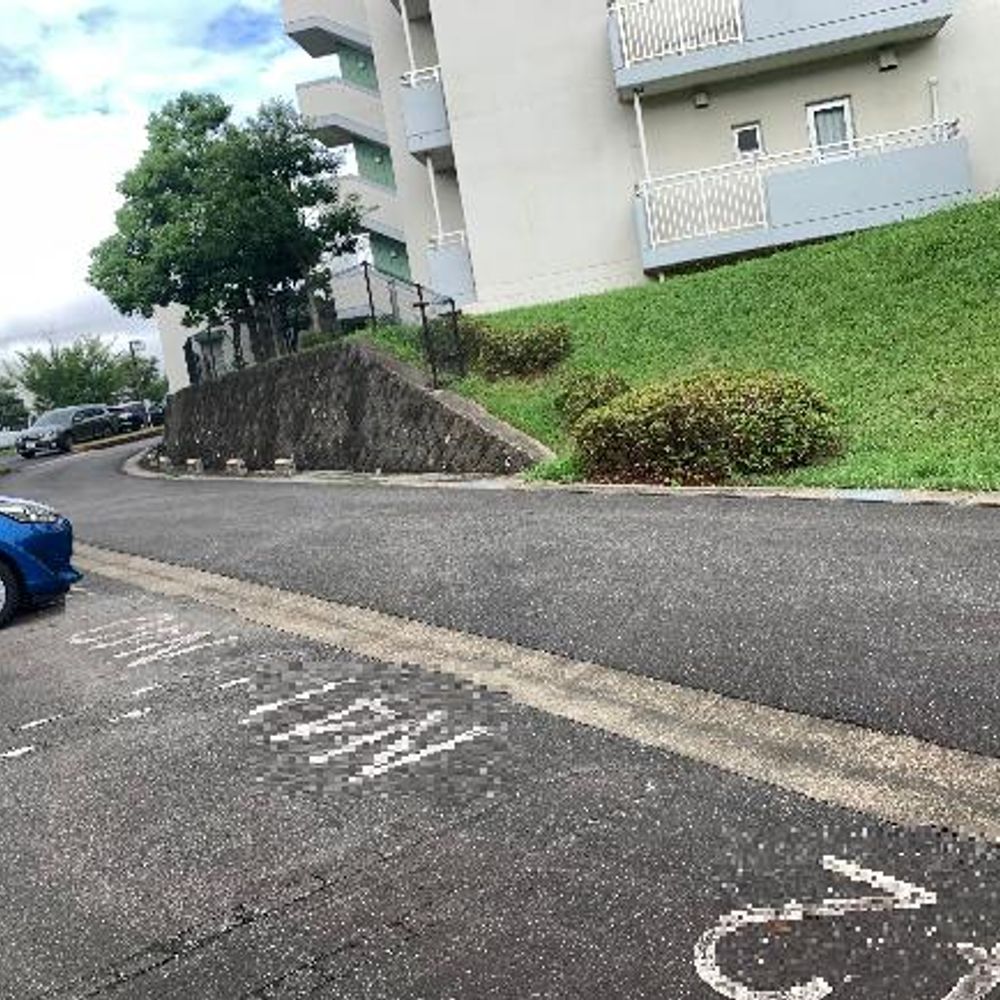 UR都市機構　アーバンラフレ鳴海団地駐車場:3