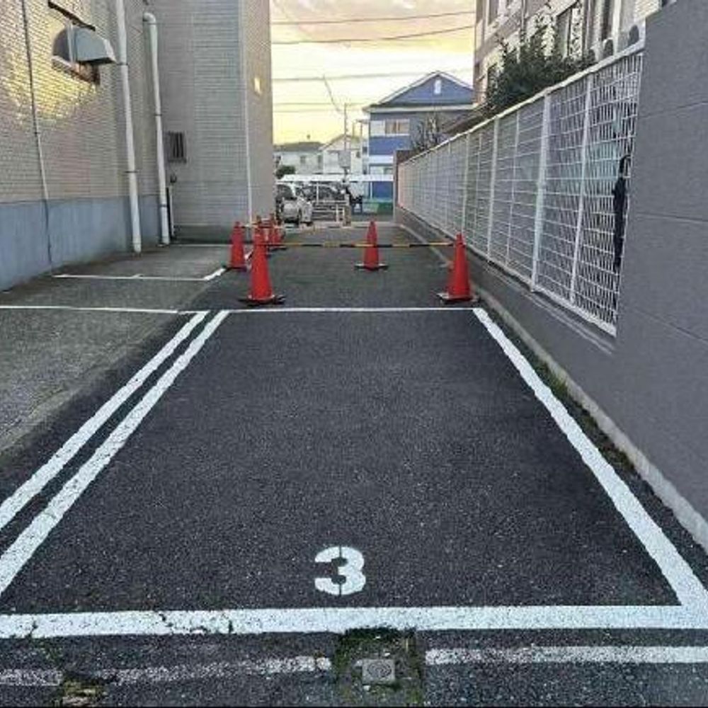 FK北見方152駐車場:3