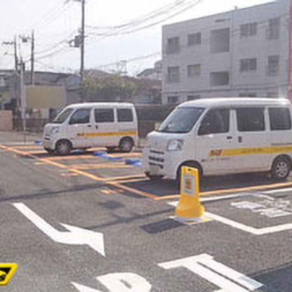 タイムズ 萩中3丁目:0