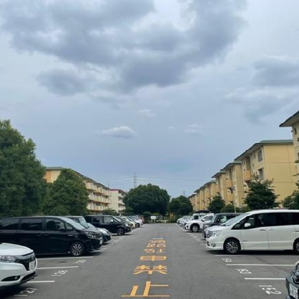 引山荘駐車場:4