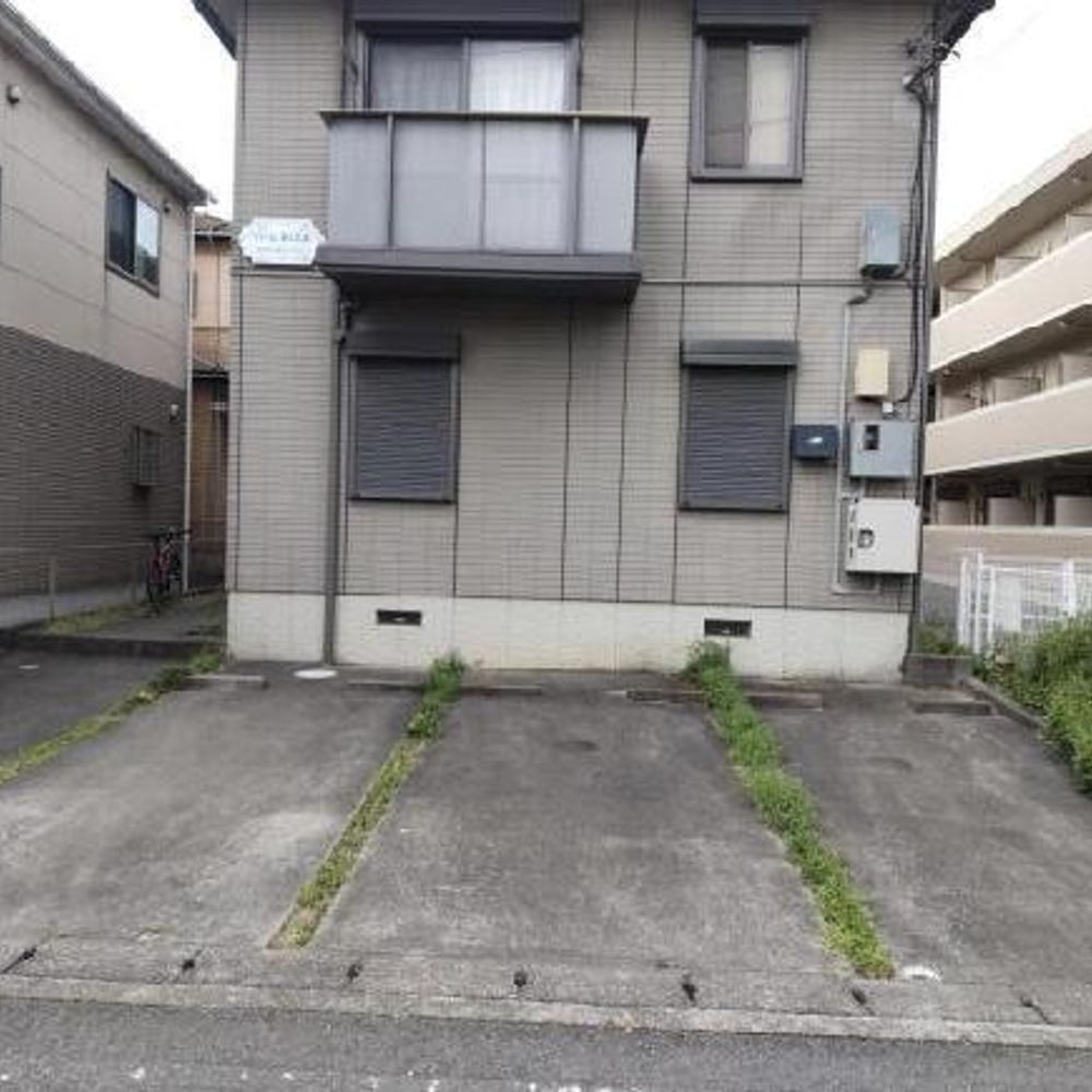 ハイムあらたま駐車場:0