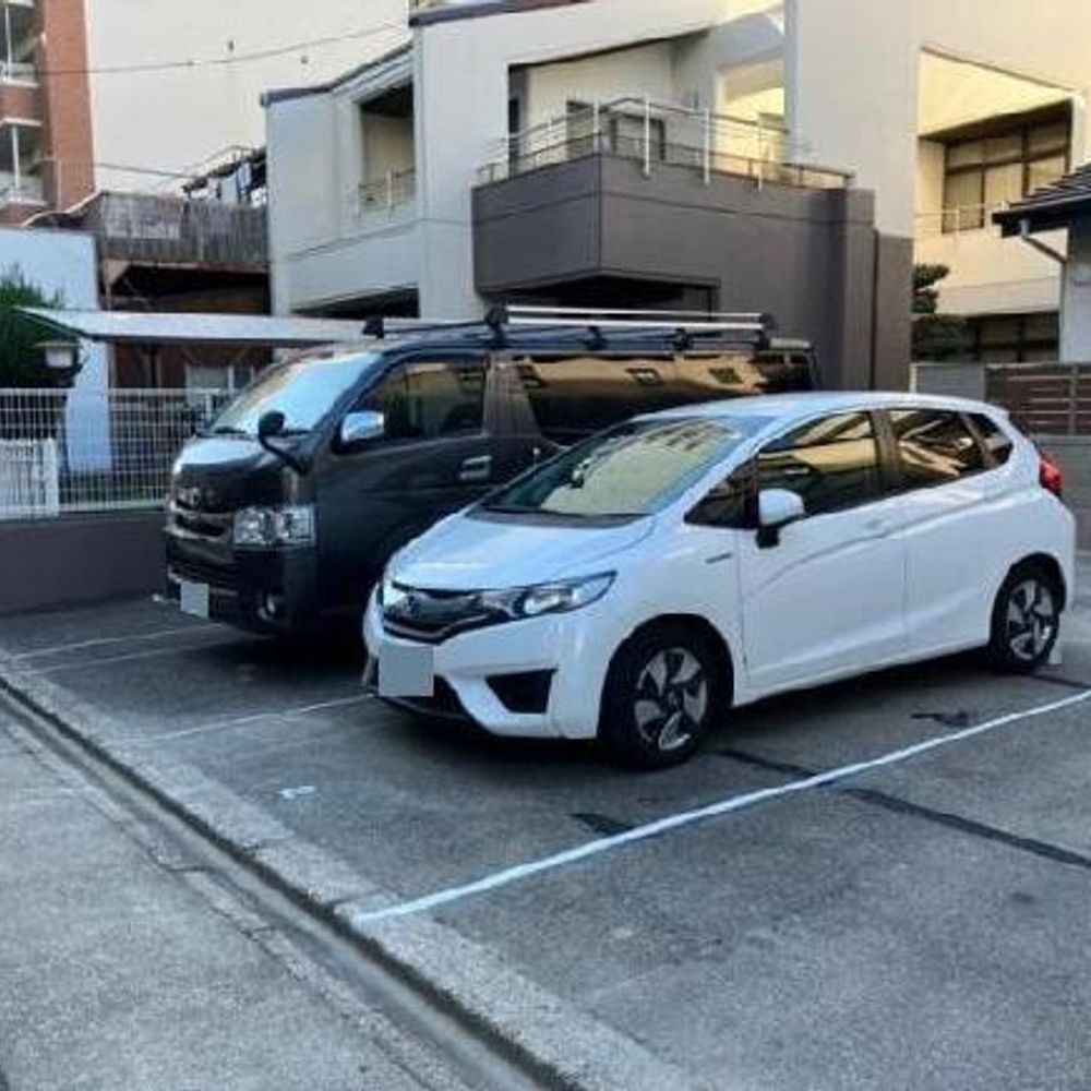 FK名駅南３丁目服部駐車場:3