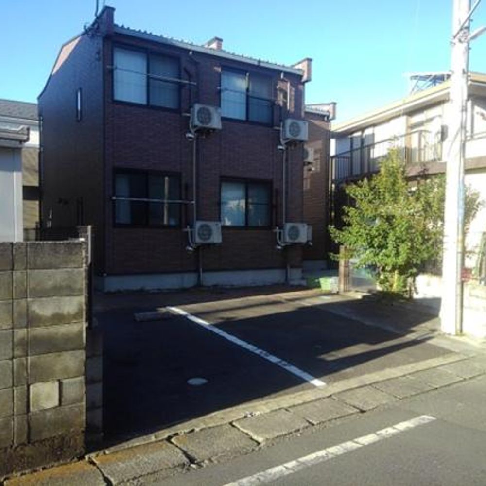ジオフラット南平駐車場:2