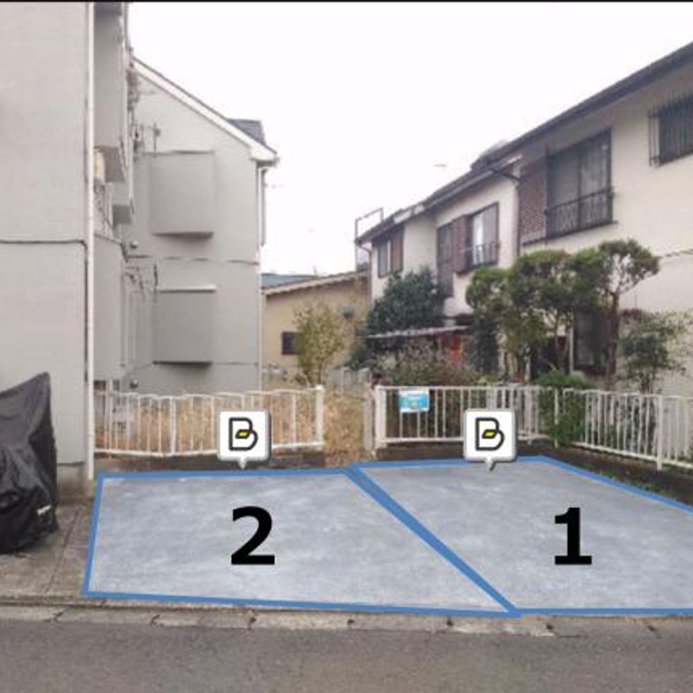 プティソレイユ駐車場:0