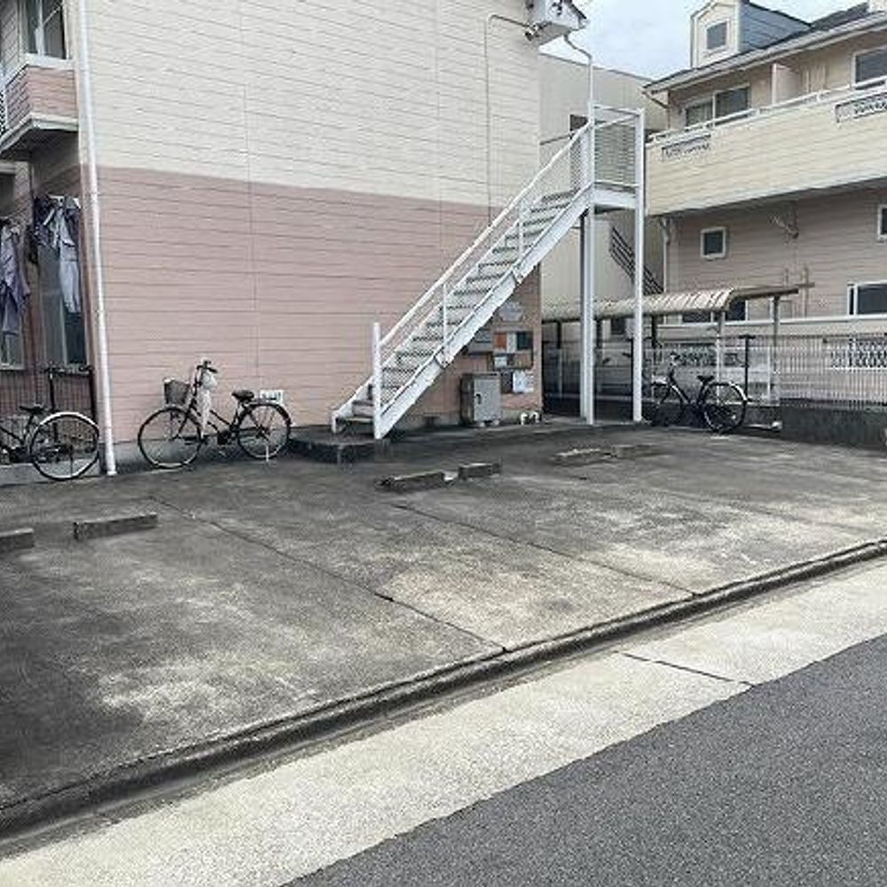 FKメゾン・ド中村公園駐車場:2