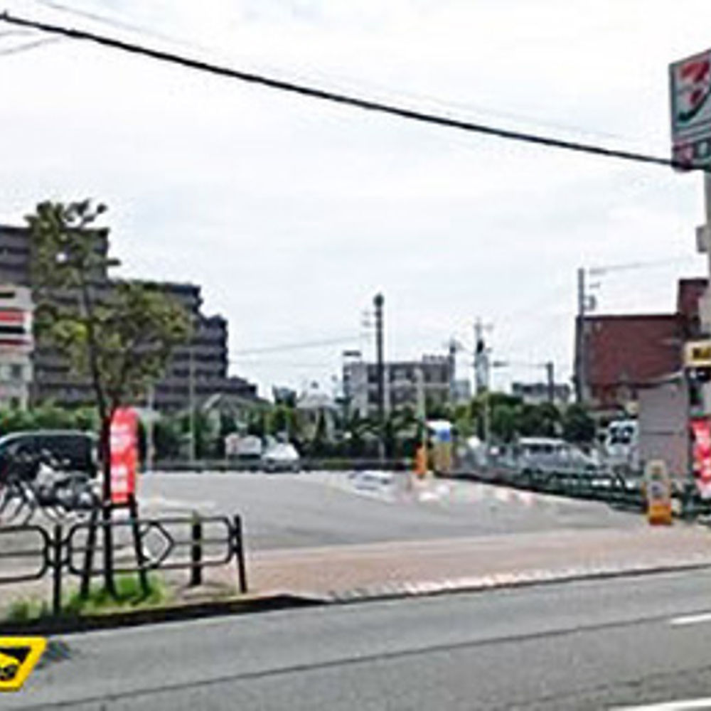 タイムズ セブンイレブン福生駅前東口店:0