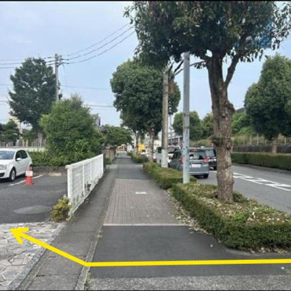 プレジール駐車場:0