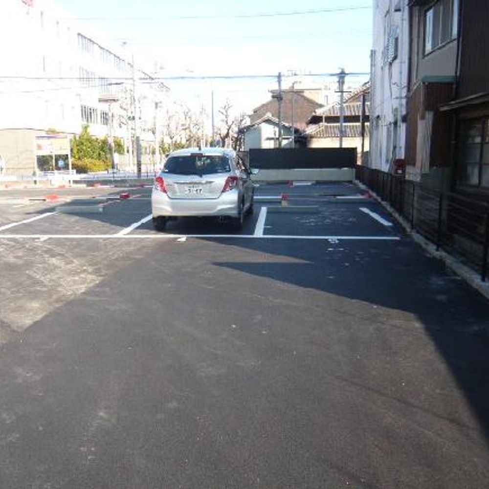 FK名西2丁目郵便局前駐車場:4