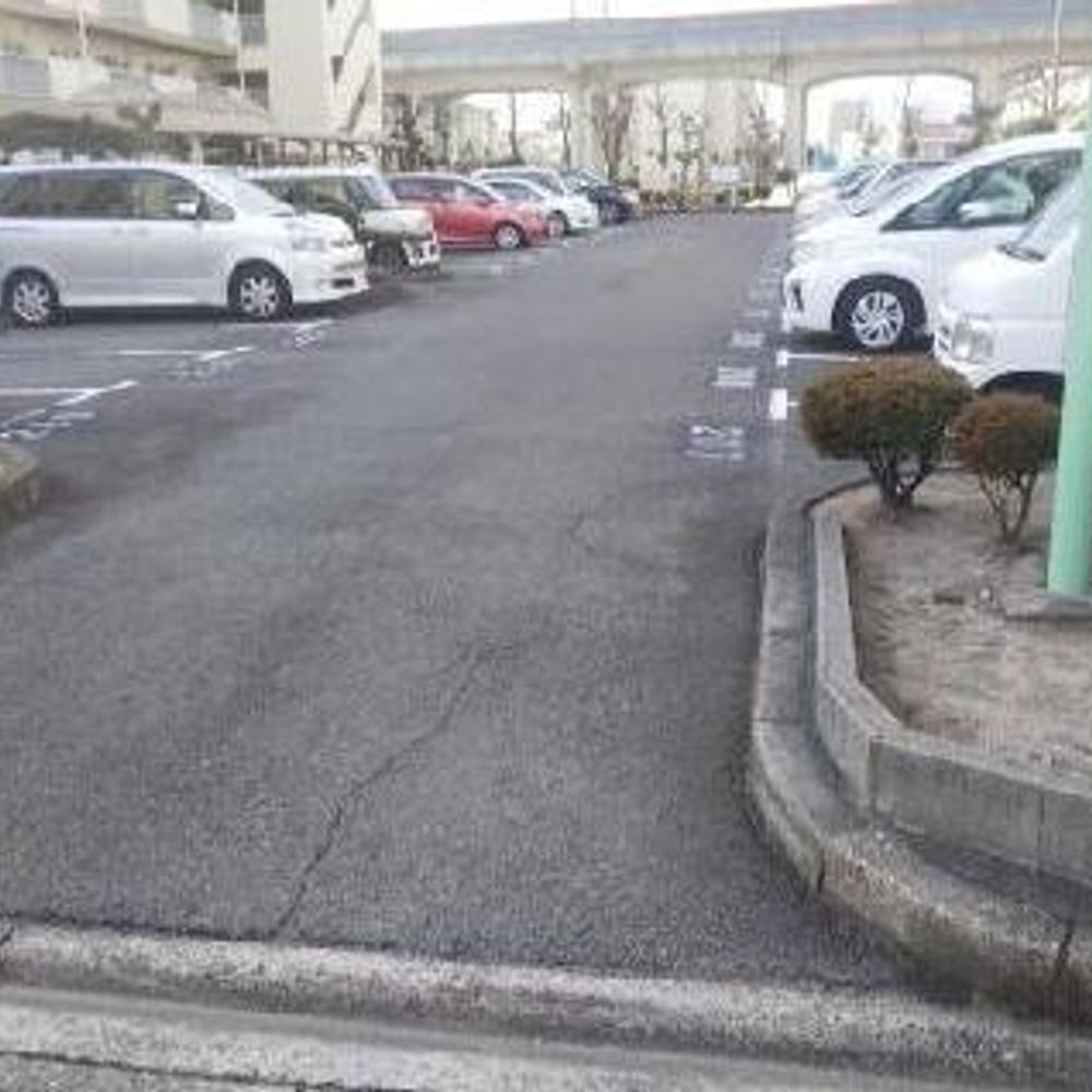 【６棟北】新泰明荘駐車場:2