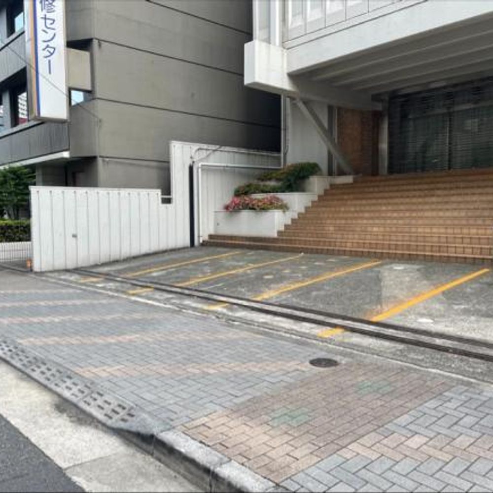 東京港健保会館駐車場:4