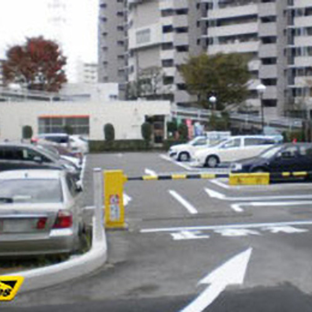 タイムズ 新ゆりグリーンプラザ商店街:0