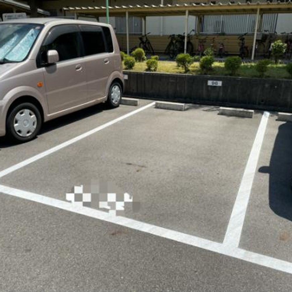 泰明南荘駐車場:3