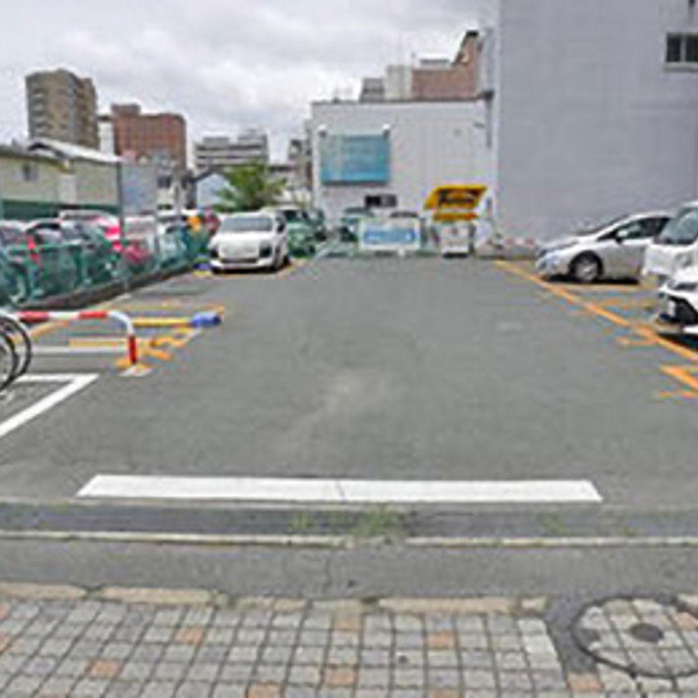タイムズ ファミリーマート浜松常盤町店:0