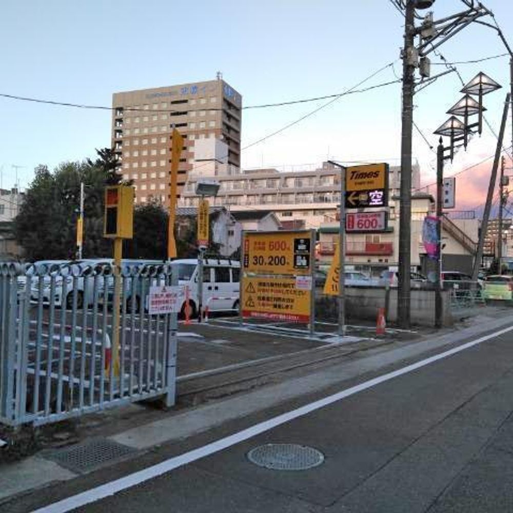福生駅西口第３駐車場:0