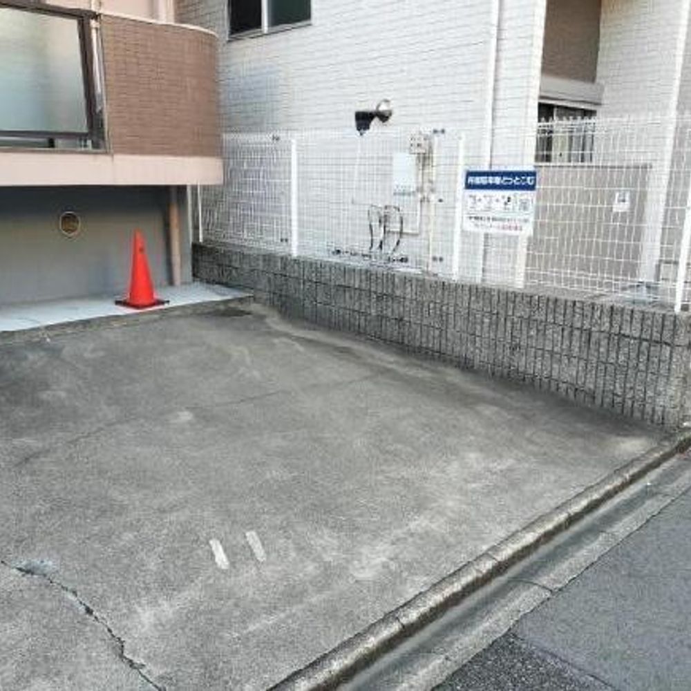 FKサンモール長田駐車場:0