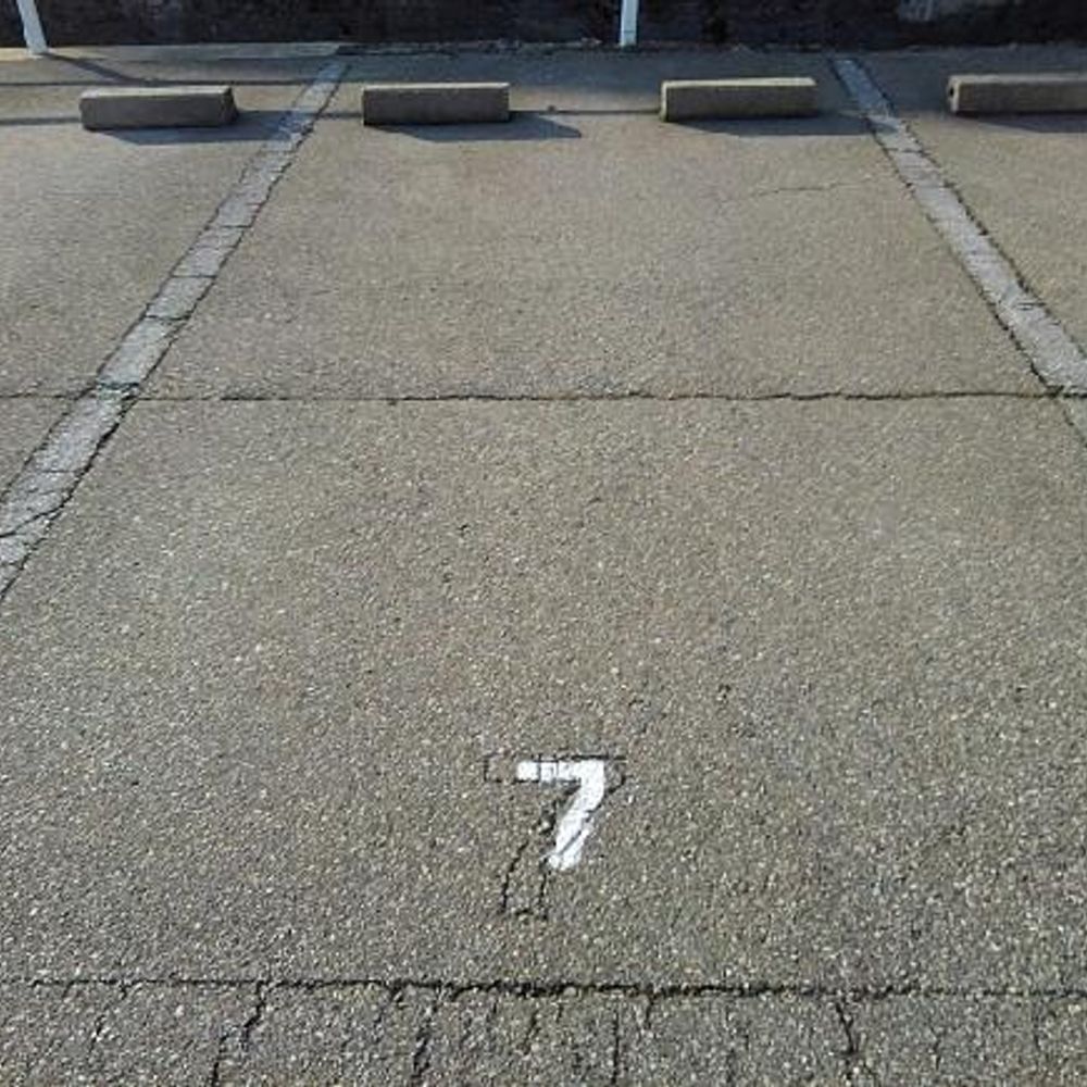 材木町844番2号駐車場:3