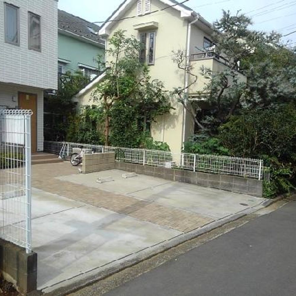 カーサ白楽駐車場:2
