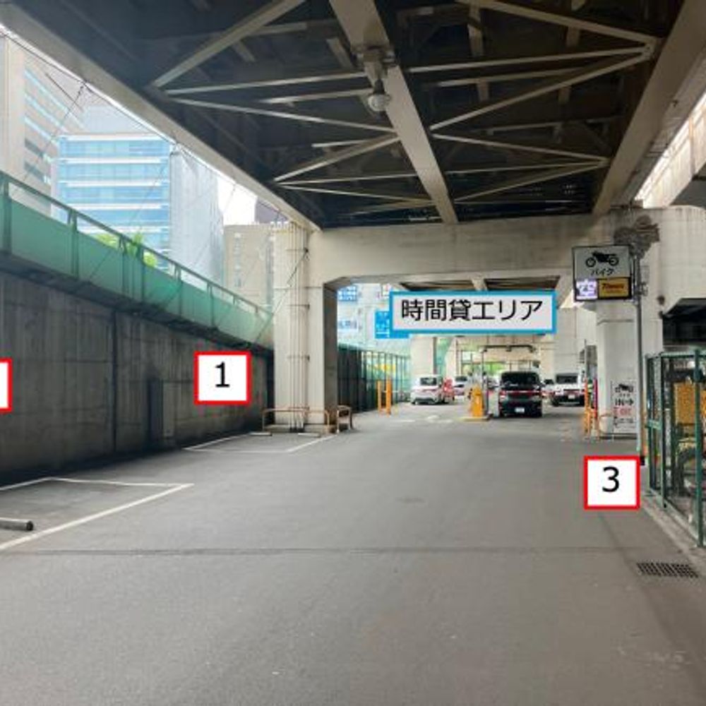 タイムズ新大阪駅北（新御堂高架下）タイムズのB専用:2
