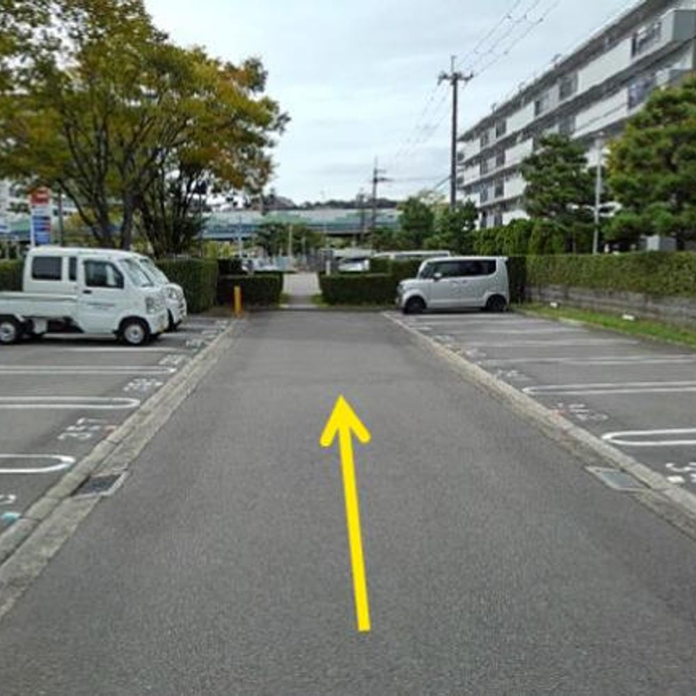 ＵＲ新千里北町団地駐車場:4