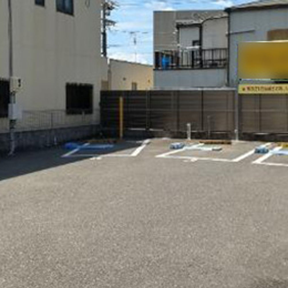 タイムズ 覚王山参道第2:0