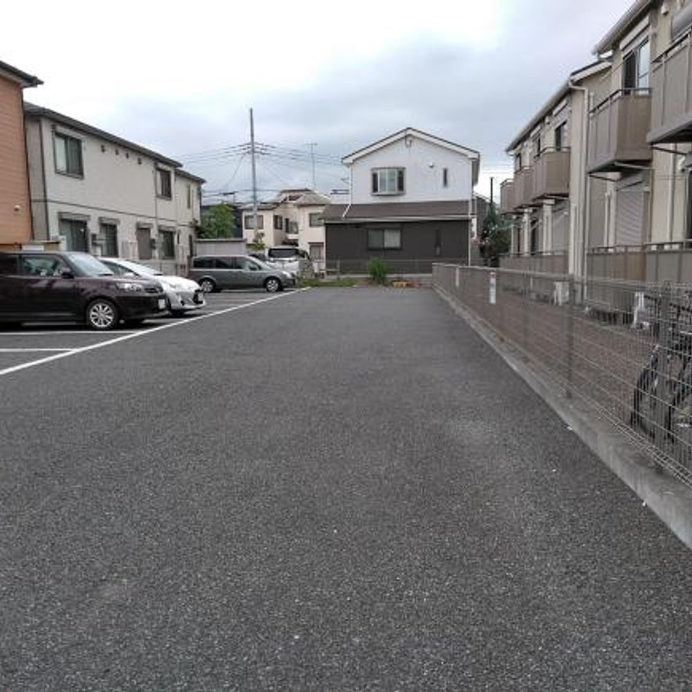 ガルソニエール駐車場:0