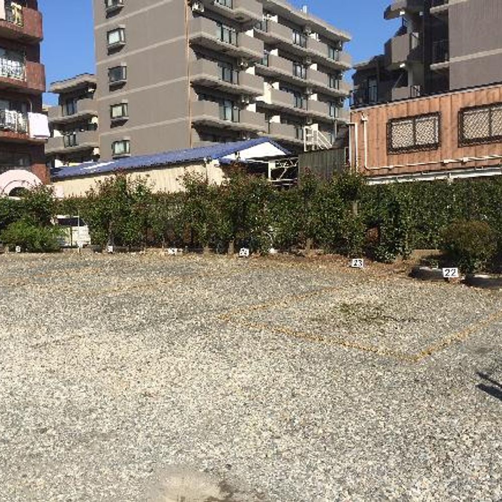 北新横浜駅東駐車場:1